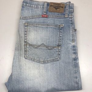 Wrangler Straight Fit Jeans